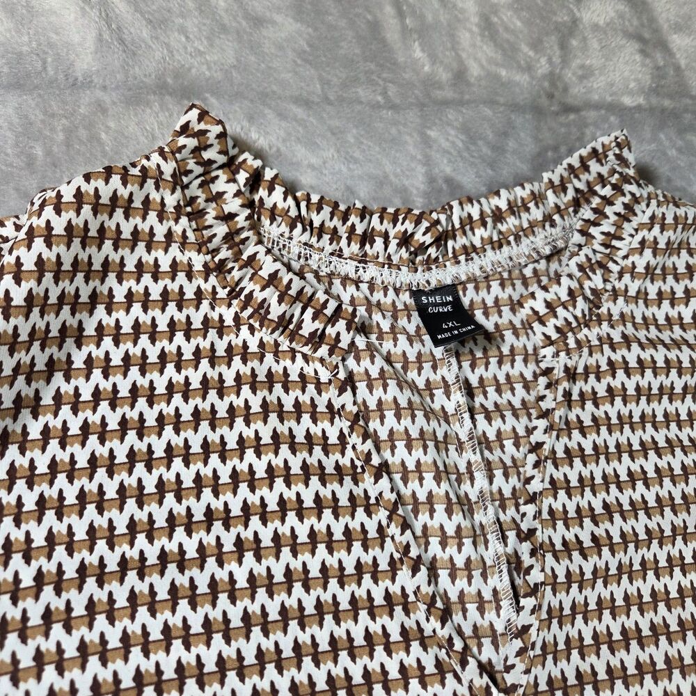 Shein Curve Blouse 4XL NWOT Fits Like 1X Short Sleeve Brown, Tan & White Pattern